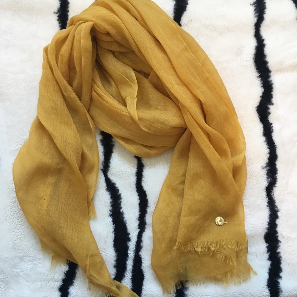 Calvin Klein Fashion Scarf
